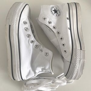 CONVERSE “ALL ★ STAR” Platform High-Top Shoes (White) SIZE: Women’s 8